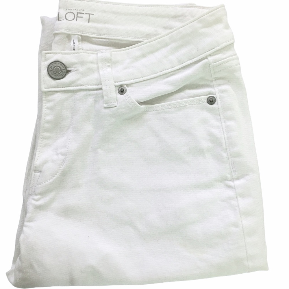Ann Taylor LOFT White Denim Curvy Crop Jeans